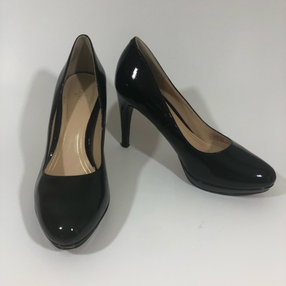 Cole Haan Nike Air Pumps - Picture 3 of 4